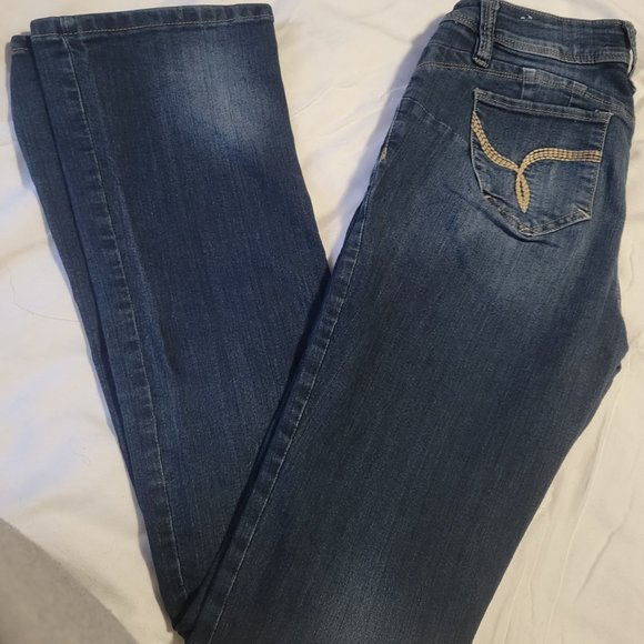 YMI boot cut jean - Picture 6 of 7